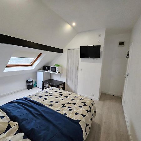 Agreable Studio De 16M2 Sans Kitchenette Neuilly-sur-Marne Dış mekan fotoğraf